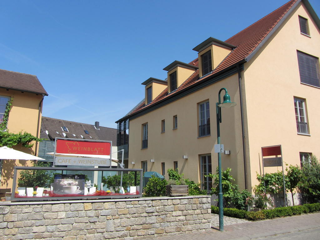 Hotel Weinblatt Зоммерах Экстерьер фото